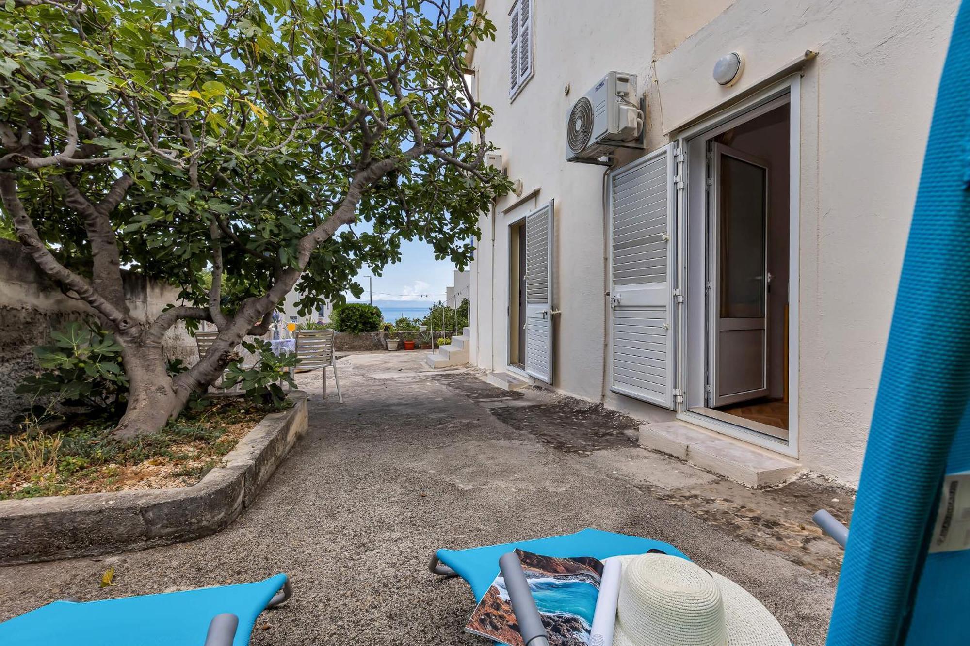 Studios Jakov Makarska Exterior photo